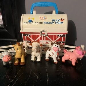 Fisher Price Little People Play Family Farm Lunch Box Barn Case W/ Animals